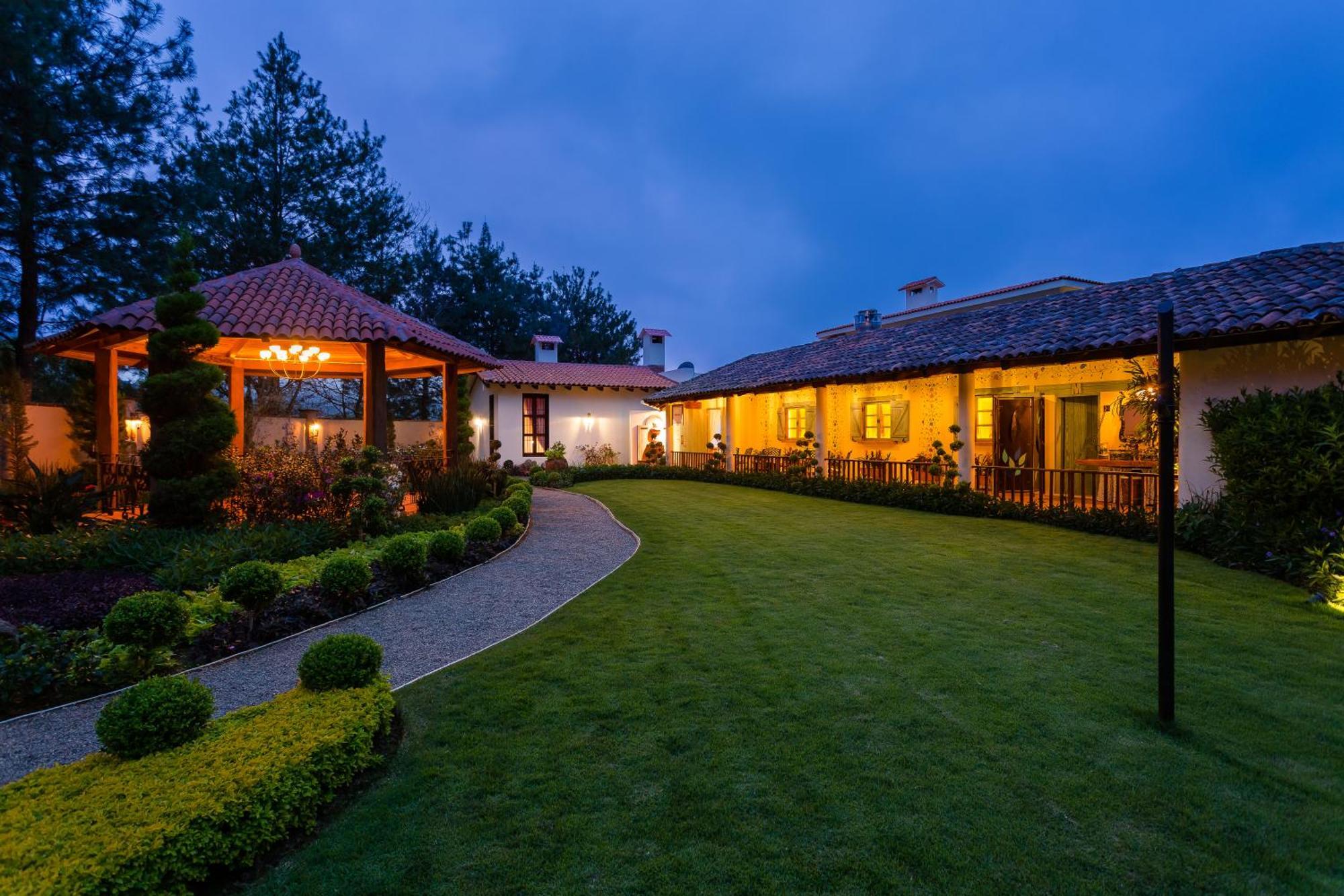 Villa Nogal Hotel Boutique & Vista San Sebastián del Oeste Екстериор снимка